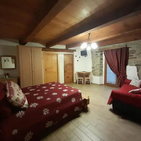 Bed & Breakfast La Crotta 3*
