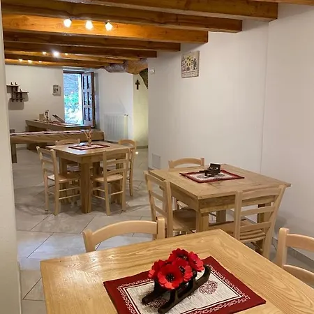 La Crotta Bed & Breakfast 3*