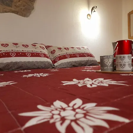 La Crotta بونت ساين مارتن