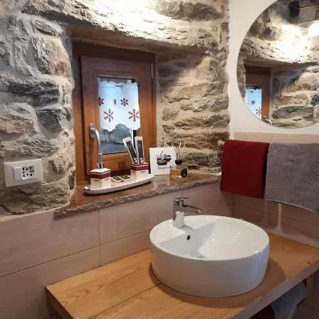 Bed & Breakfast La Crotta 3*