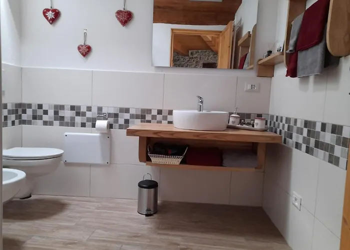 La Crotta Bed & Breakfast 3*